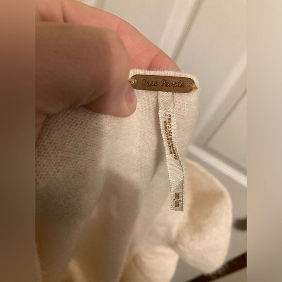 Free People Pink Wool Shirt, Size Medium - Picture 3 of 3